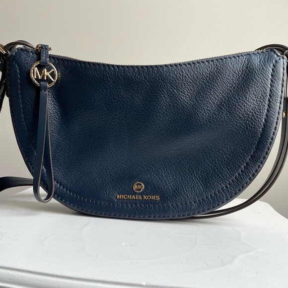 Michael Kors Handbags - Michael Kors handbag